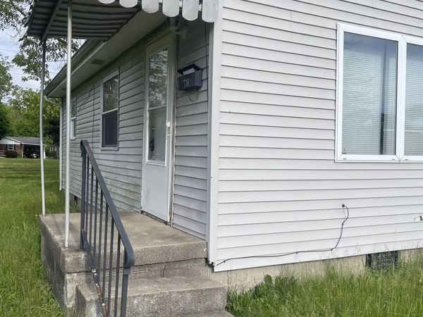 1716 Dewey Street, Anderson, IN 46016