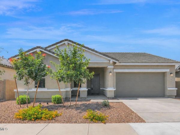 21039 E POCO CALLE Street, Queen Creek, AZ 85142