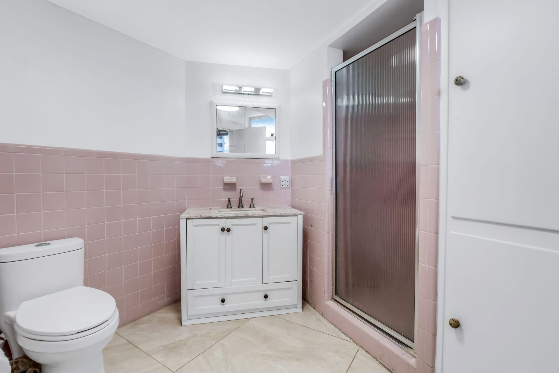 1920 S Ocean Drive, Unit 306, Fort Lauderdale, FL 33316 Photo