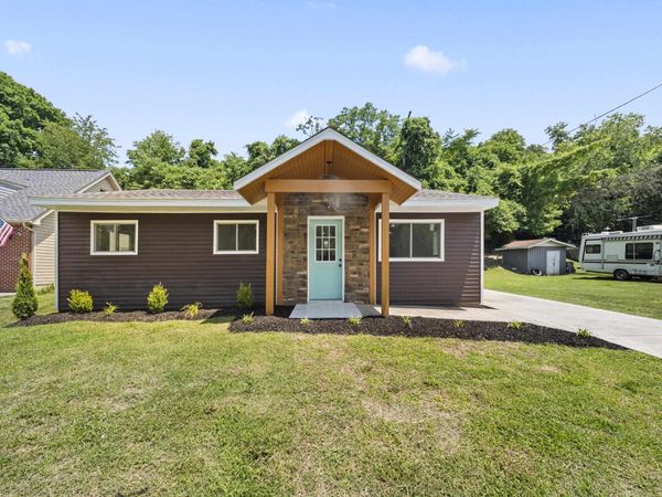 2033 S 12th street, Ironton, OH 45638