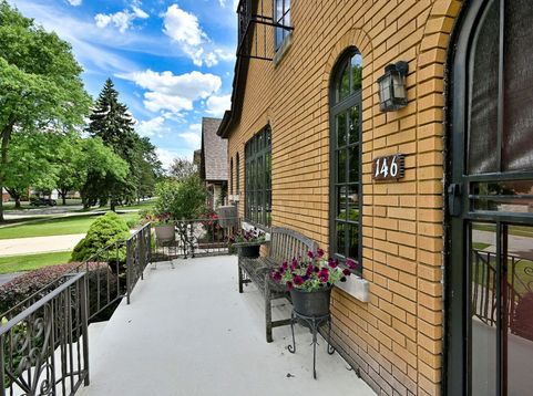 Main Photo
