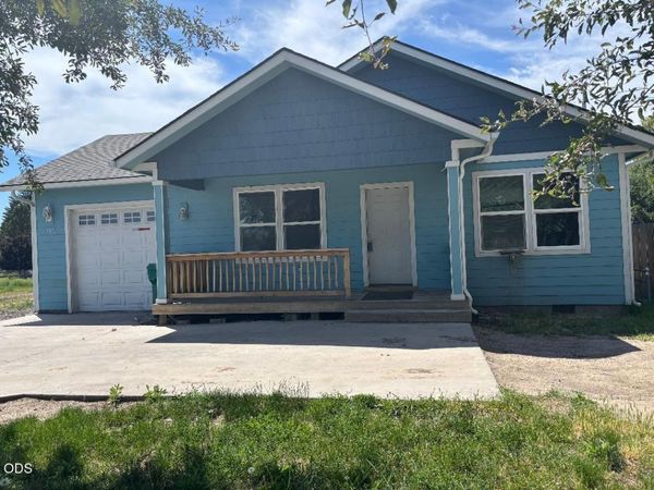 3152 Madison Street, Klamath Falls, OR 97603