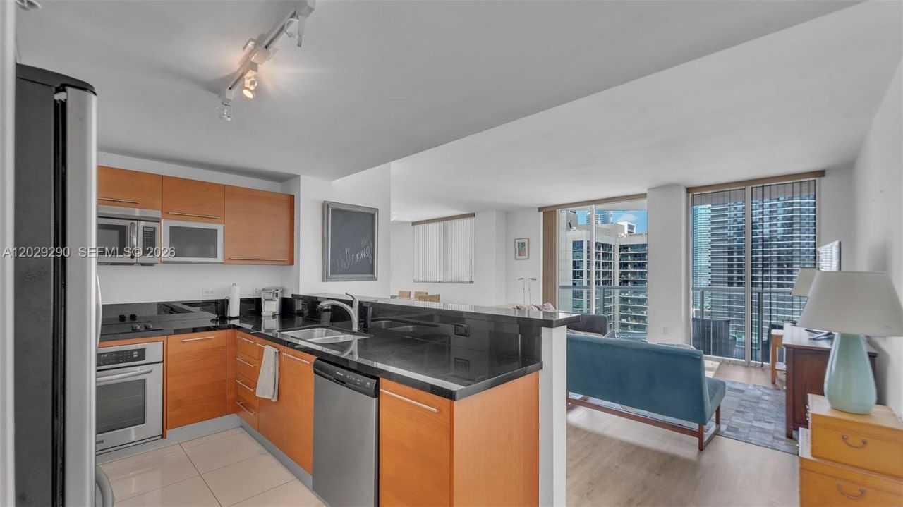 253 NE 2nd St , Unit 2902, Miami, FL 33132 Photo