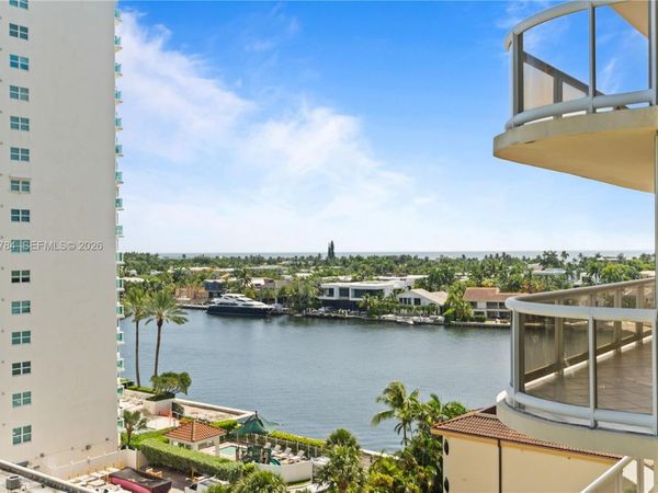 20191 E Country Club Dr, Unit 803, Aventura, FL 33180