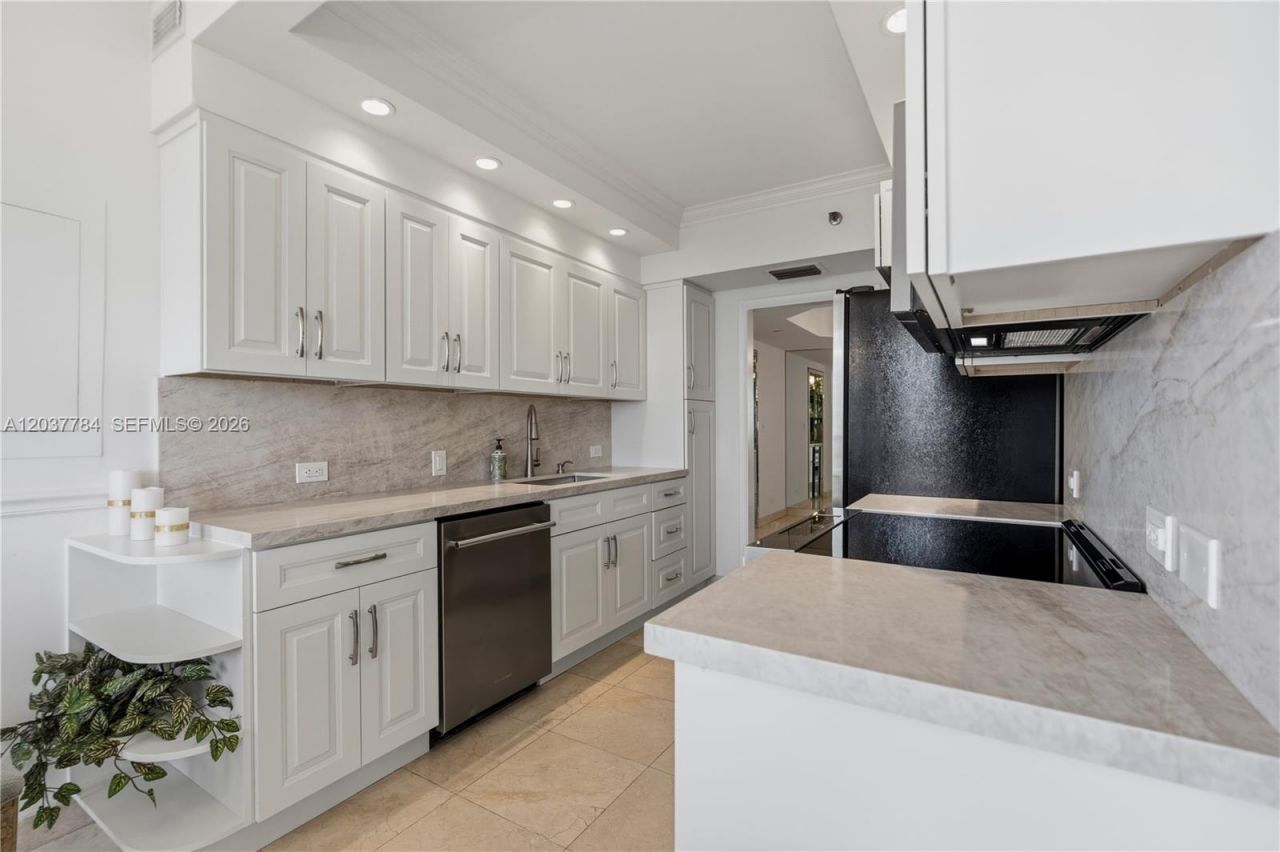 20191 E Country Club Dr, Unit 803, Aventura, FL 33180 Photo