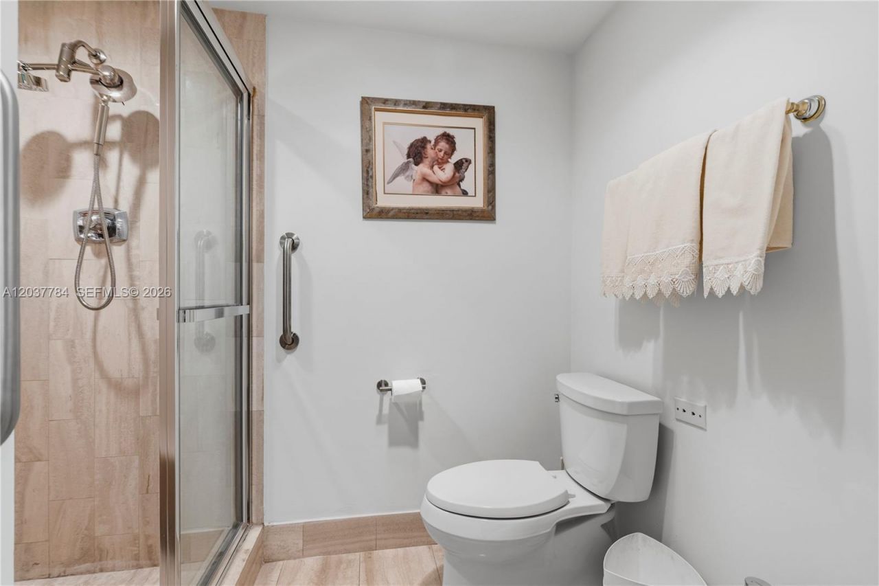 20191 E Country Club Dr, Unit 803, Aventura, FL 33180 Photo