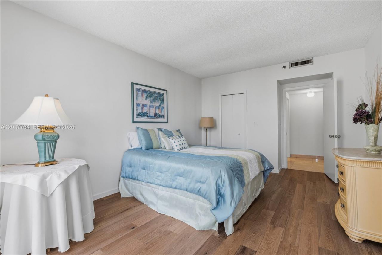 20191 E Country Club Dr, Unit 803, Aventura, FL 33180 Photo