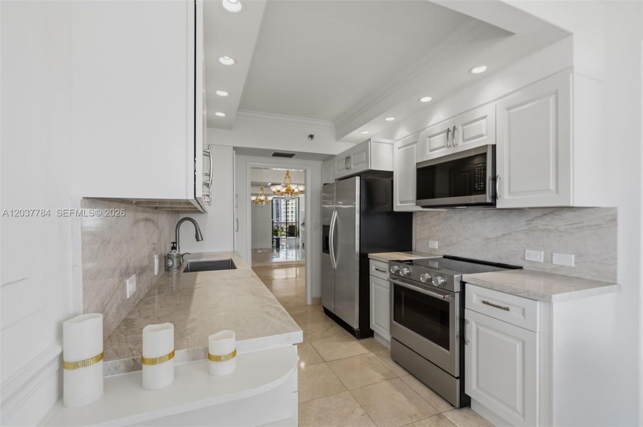 20191 E Country Club Dr, Unit 803, Aventura, FL 33180 Photo