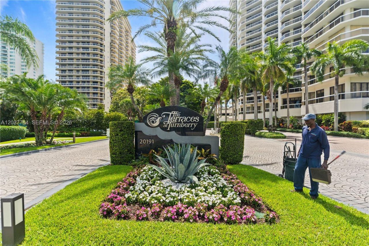 20191 E Country Club Dr, Unit 803, Aventura, FL 33180 Photo
