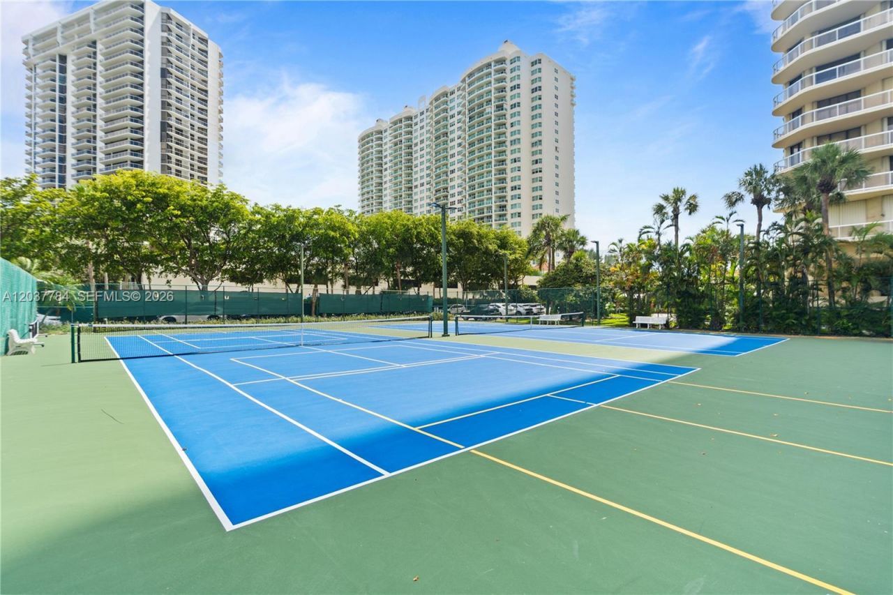 20191 E Country Club Dr, Unit 803, Aventura, FL 33180 Photo