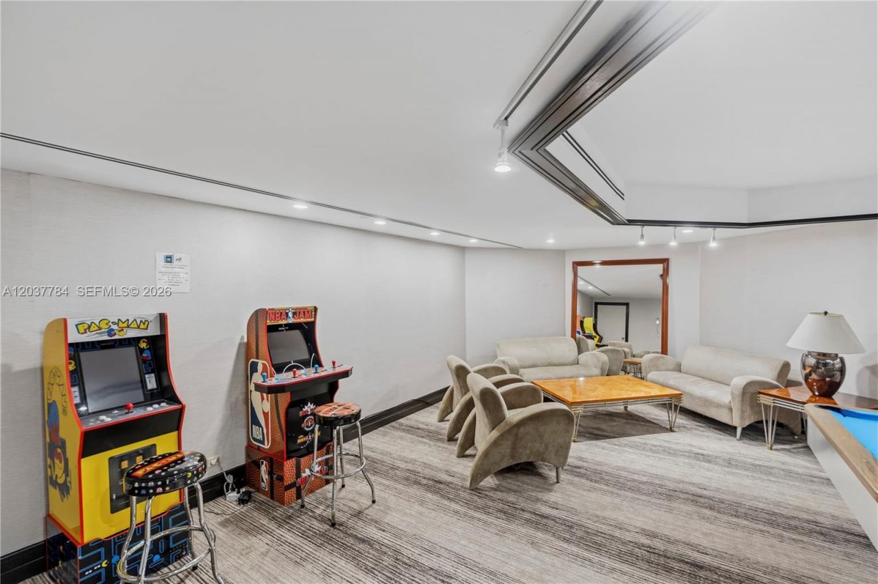 20191 E Country Club Dr, Unit 803, Aventura, FL 33180 Photo