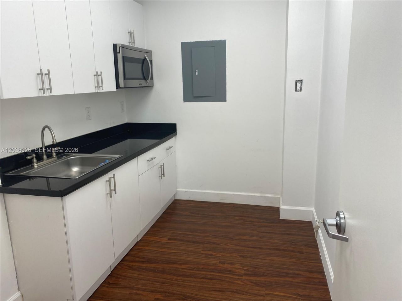 1607 Ponce De Leon Blvd , Unit 201, Coral Gables, FL 33134 Photo