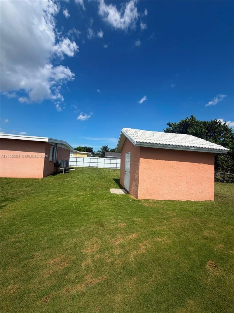 12150 SW 213th Ter , Miami, FL 33177 Photo