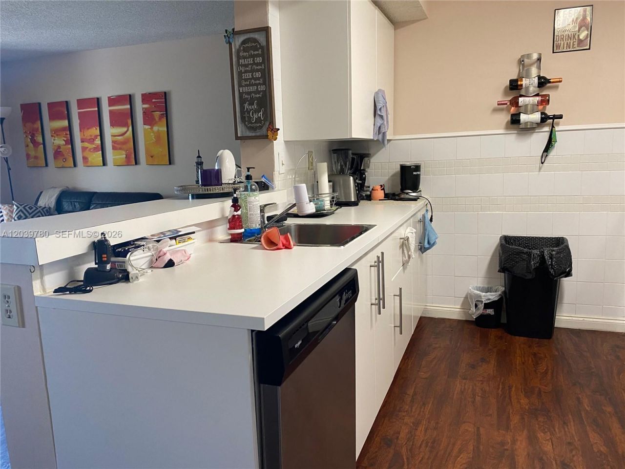 450 W Palm Cir W, Unit 301, Pembroke Pines, FL 33025 Photo