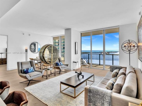 1300 E Brickell Bay Dr, Unit 4202, Miami, FL 33131
