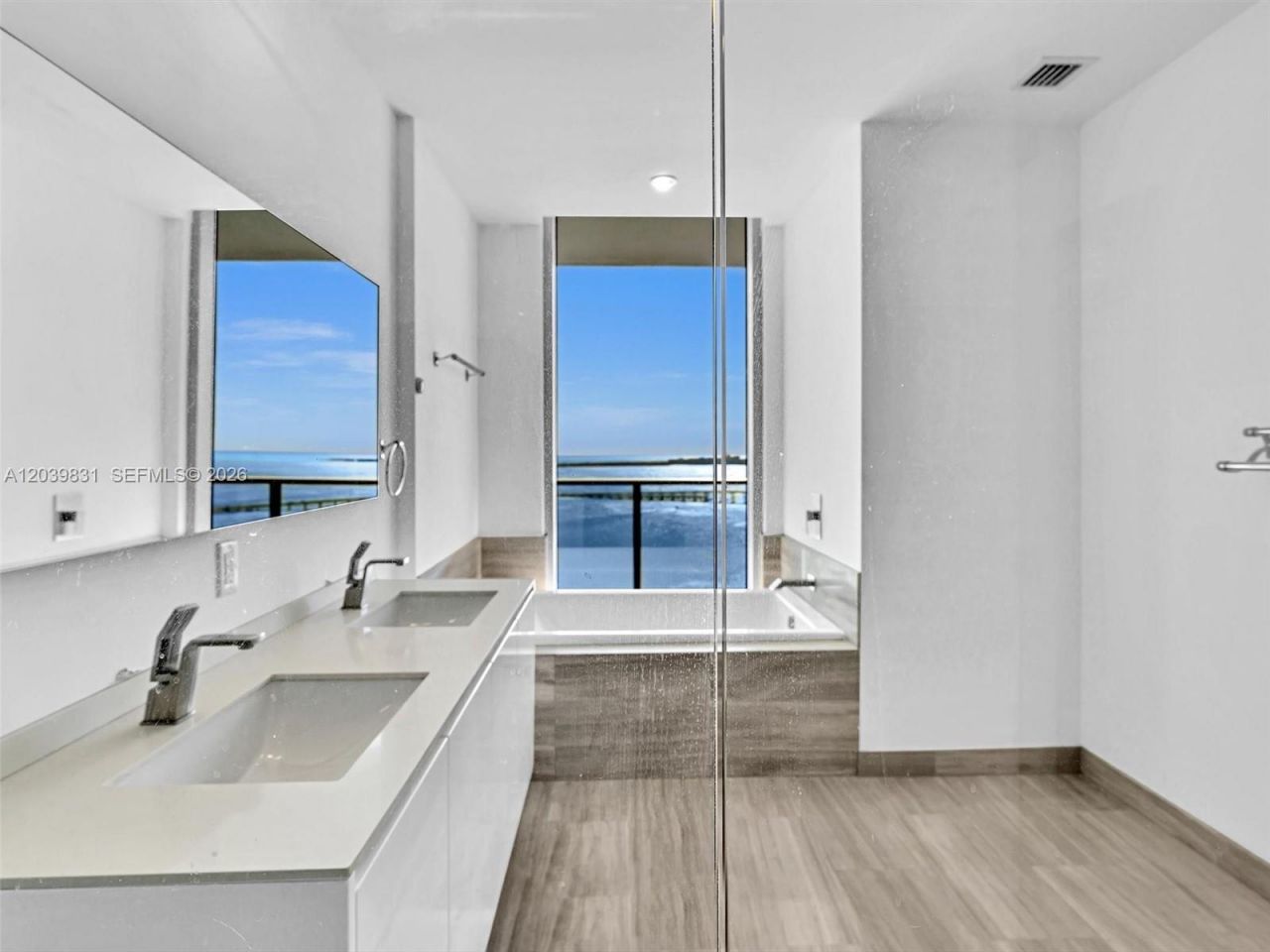 1300 E Brickell Bay Dr, Unit 4202, Miami, FL 33131 Photo