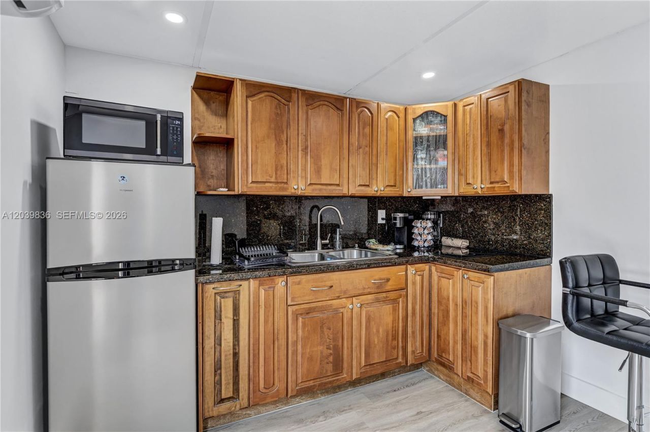 6465 SW 135th Ave, Miami, FL 33183 Photo