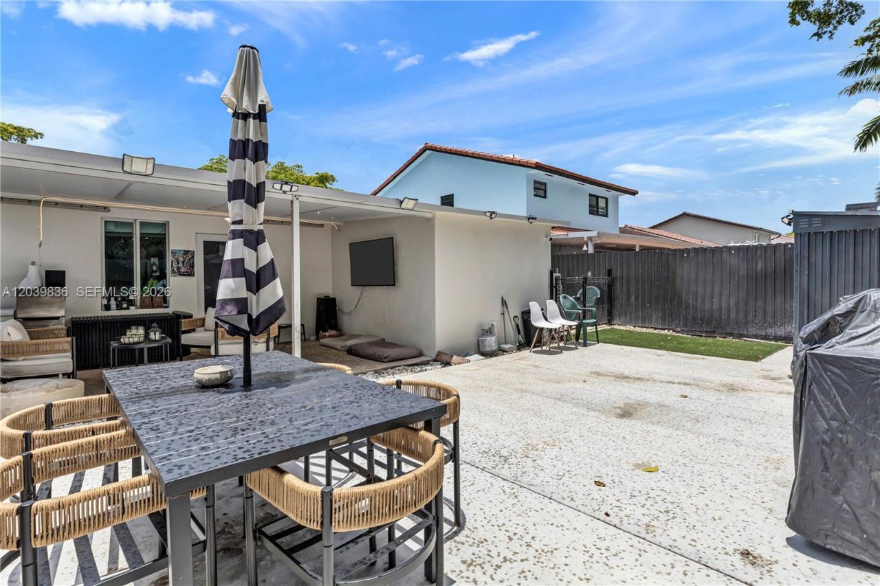 6465 SW 135th Ave, Miami, FL 33183 Photo