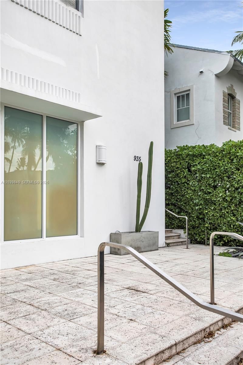 935 Euclid Ave , Unit 8, Miami Beach, FL 33139 Photo