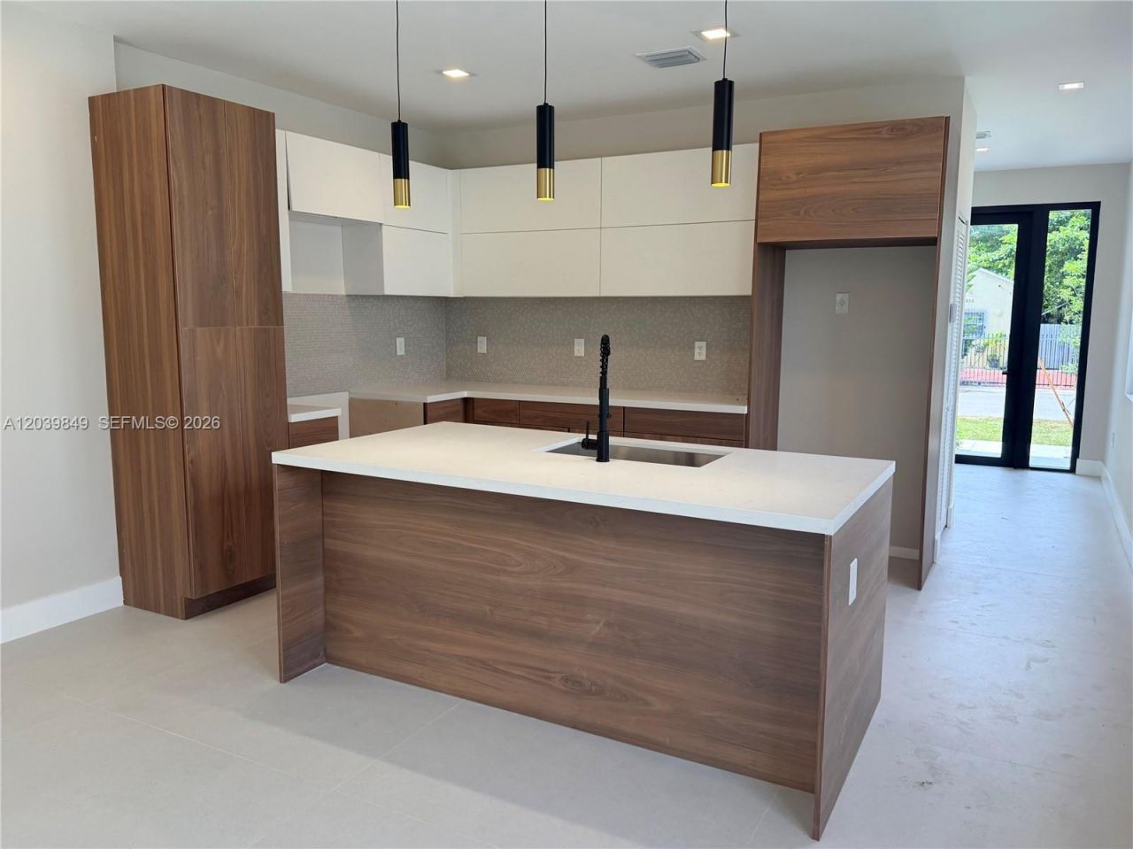1860 NW 48th St, Miami, FL 33142 Photo