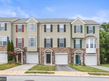 112 BRUAW DRIVE, YORK, PA 17406