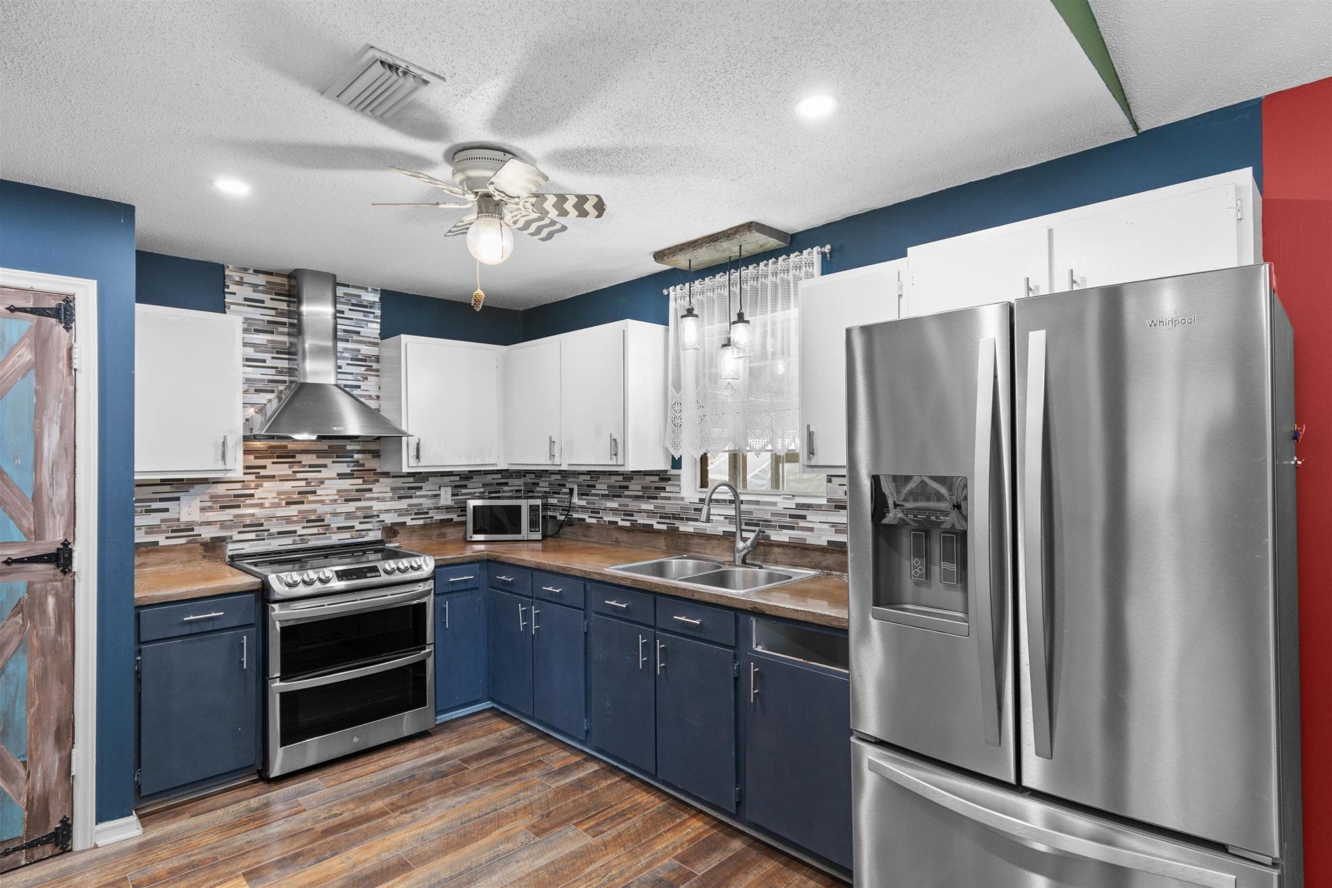 98 Wolf Dr. Photo 13