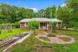 98 Wolf Dr. photo 4
