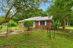 98 Wolf Dr. photo 4