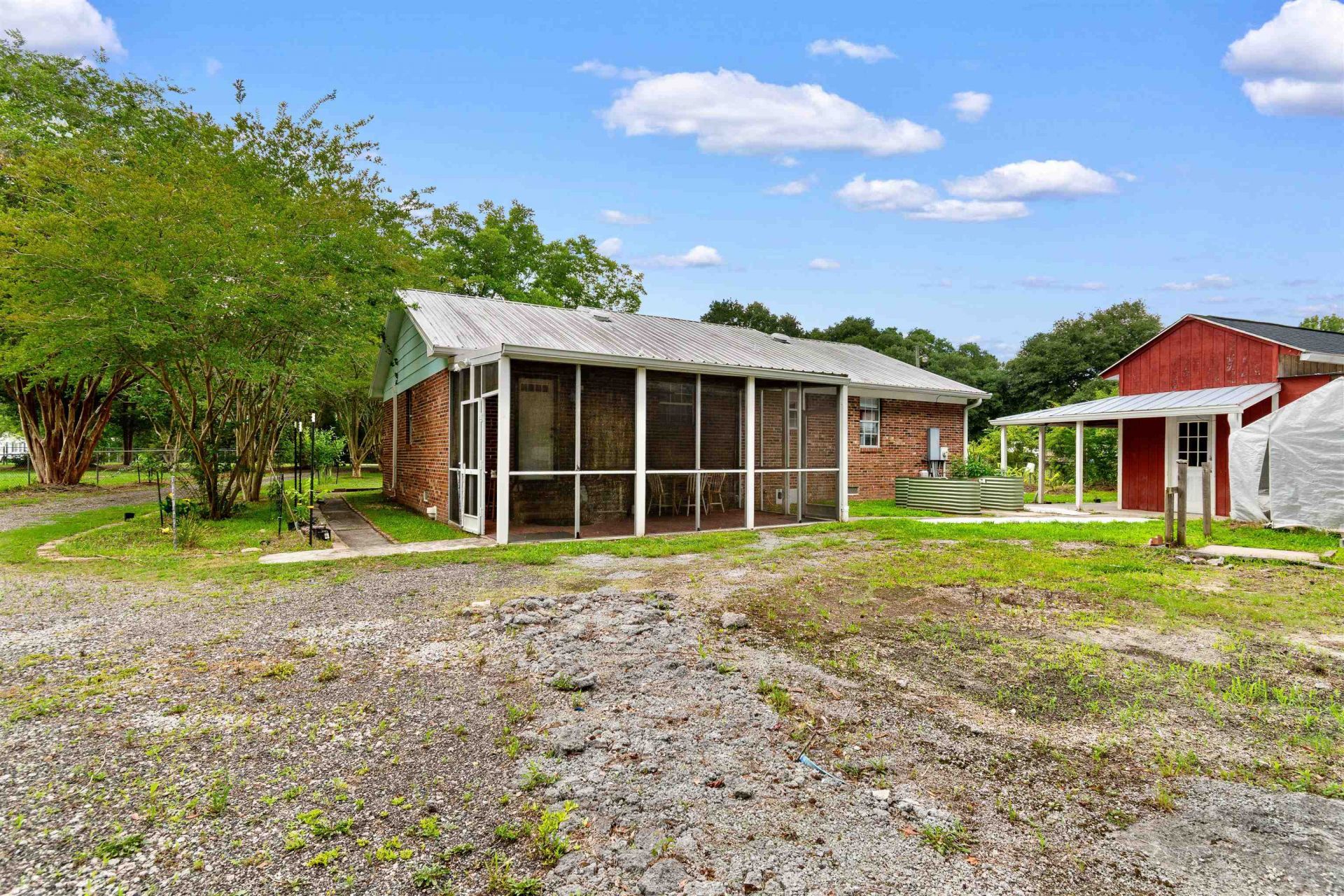 98 Wolf Dr. Photo 38