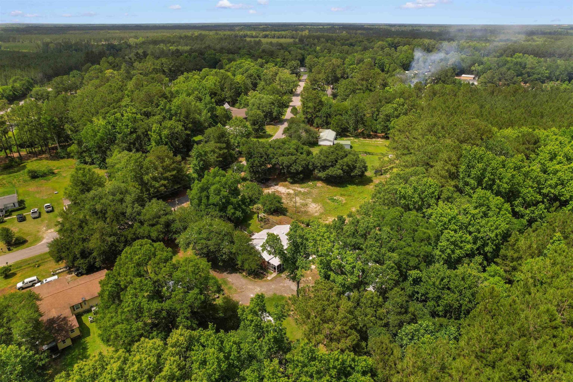 98 Wolf Dr. Photo 42