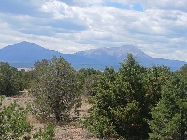 Navajo Ranch Resort, Walsenburg, CO 81089