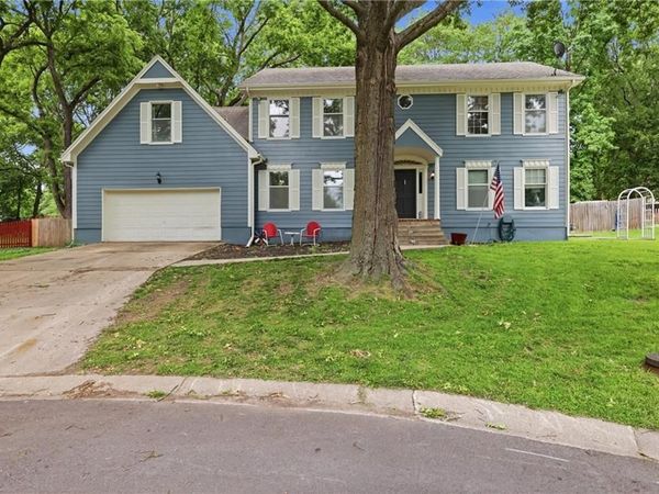 1402 NW Weatherstone Lane, Blue Springs, MO 64015