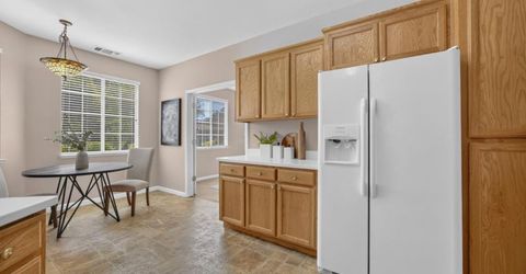 101 Aruba Cir, Sacramento, CA 95823 Photo