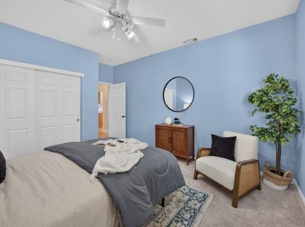 101 Aruba Cir, Sacramento, CA 95823 Photo