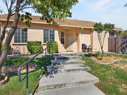 101 Aruba Cir, Sacramento, CA 95823 Photo