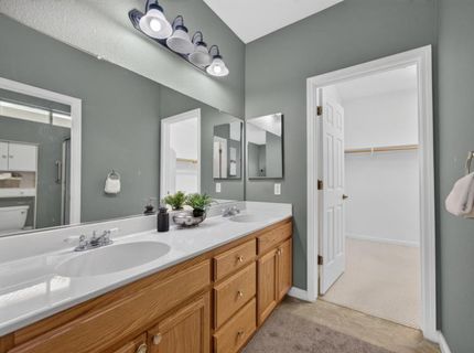 101 Aruba Cir, Sacramento, CA 95823 Photo