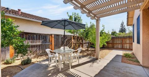 101 Aruba Cir, Sacramento, CA 95823 Photo