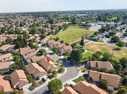 101 Aruba Cir, Sacramento, CA 95823 Photo