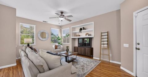 101 Aruba Cir, Sacramento, CA 95823 Photo