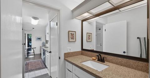 2241 Woodside Ln #2, Unit 2, Sacramento, CA 95825 Photo