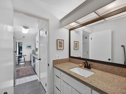 2241 Woodside Ln #2, Unit 2, Sacramento, CA 95825 Photo