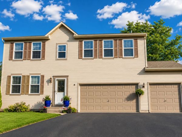 25301 Presidential Avenue, Plainfield, IL 60544