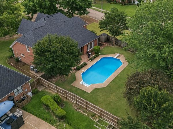 1405 ASBURY DR, Collierville, TN 38017