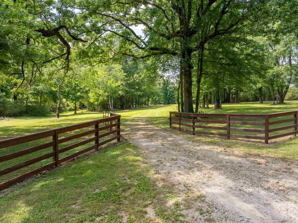 4875 FOREST HILL-IRENE RD, Unincorporated, TN 38125