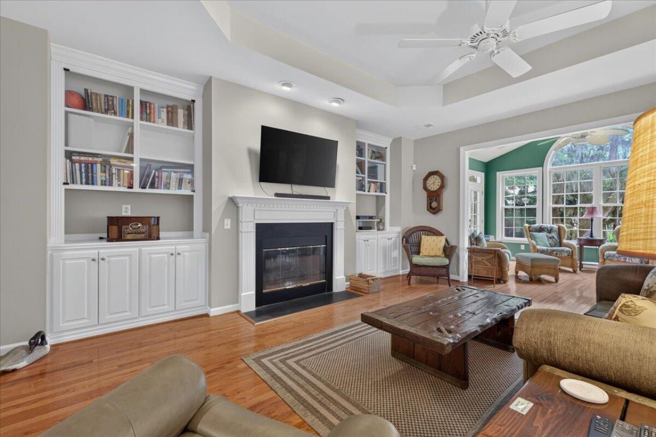 2528 Bent Tree Lane Photo 8
