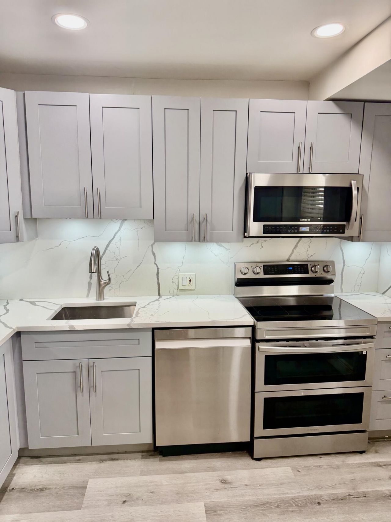 2801 N Palm Aire Drive, Unit 604, Pompano Beach, FL 33069 Photo