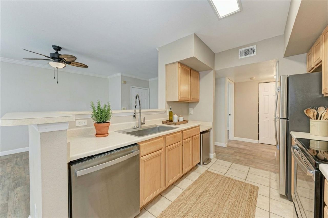 1195 Villagio Circle , Unit 101, Sarasota, FL 34237 Photo