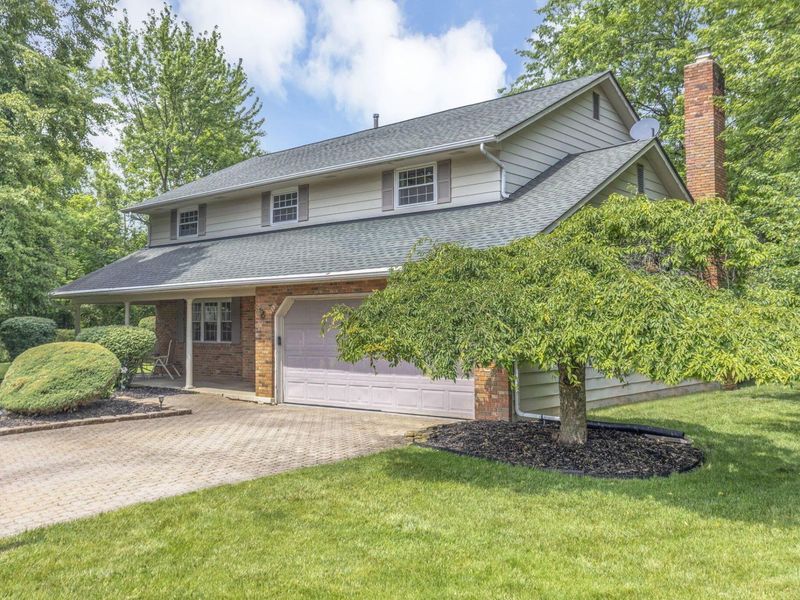 60 Dover Court SW, Reynoldsburg, OH 43068 Photo 1