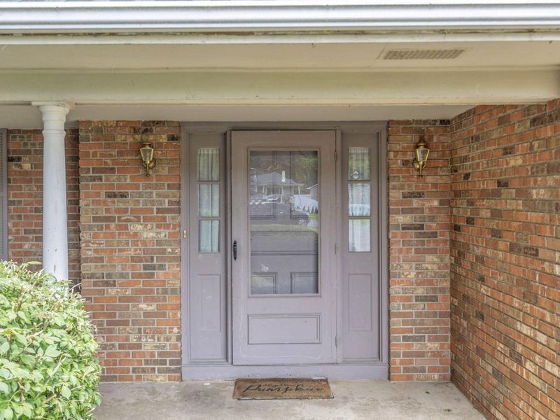 60 Dover Court SW, Reynoldsburg, OH 43068 Photo 4