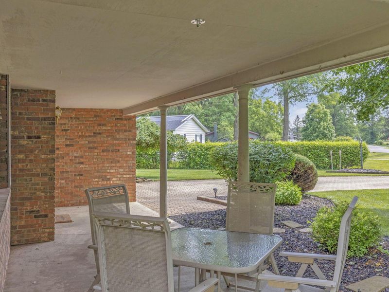60 Dover Court SW, Reynoldsburg, OH 43068 Photo 6